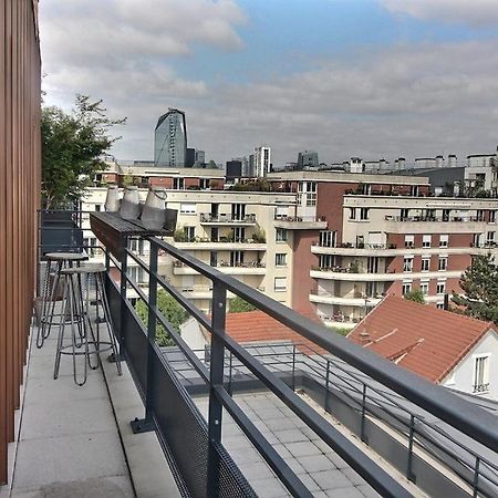 Le Toit Du Montvalerien Suresnes Apartment Bagian luar foto